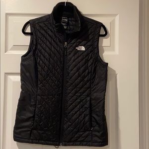 North face vest